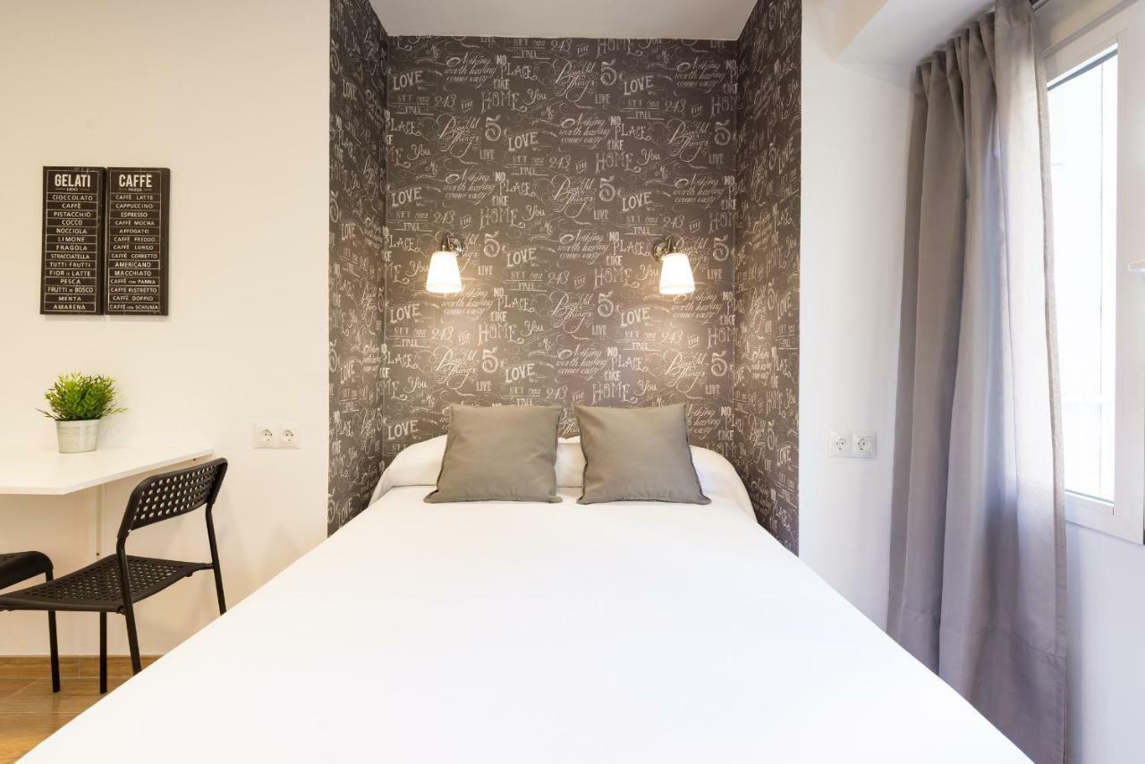 Lu&Cia City Beach Malagueta 2 Malaga Ngoại thất bức ảnh